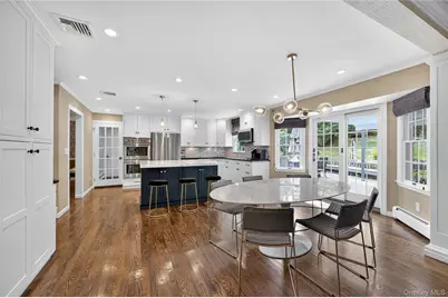 31 Louis Drive, Melville, NY 11747 - Photo 16