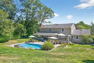 31 Louis Dr, Melville, NY 11747 - Photo 32