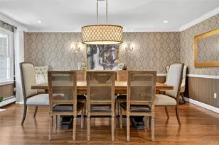 31 Louis Dr, Melville, NY 11747 - Photo 8