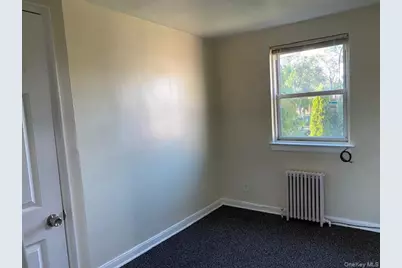 73-24 255th Street #H-2, Glen Oaks, NY 11004 - Photo 12