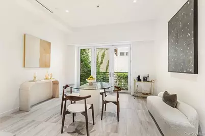 135 E 38th Street, New York, NY 10016 - Photo 12