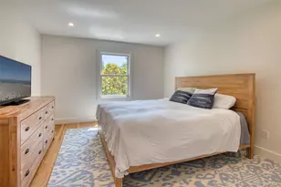 3 Bishop Ave, Westhampton, NY 11977 - Photo 6