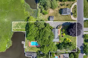 3 Bishop Ave, Westhampton, NY 11977 - Photo 18