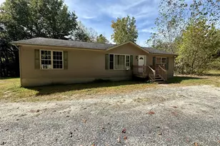 14 Shannon Ln, Pine Bush, NY 12566 - Photo 2