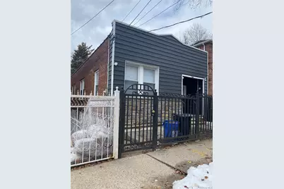 4331 Murdock Avenue, Bronx, NY 10466 - Photo 2