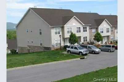 1166 Maggie Road #9-2, Newburgh, NY 12550 - Photo 8