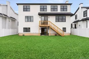 909 Greenfield Rd, Woodmere, NY 11598 - Photo 32