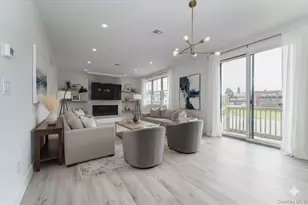 909 Greenfield Rd, Woodmere, NY 11598 - Photo 12