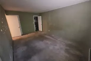 424 Carpenter Ave, Newburgh, NY 12550 - Photo 24