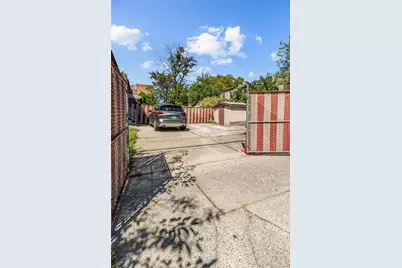 387 Miller Avenue, Brooklyn, NY 11207 - Photo 6