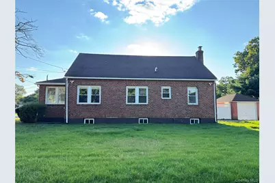 111 Central Avenue, Deer Park, NY 11729 - Photo 26