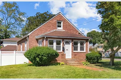 111 Central Avenue, Deer Park, NY 11729 - Photo 30