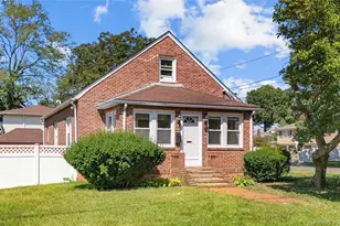 111 Central Ave, Deer Park, NY 11729 - Photo 30