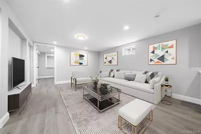 111 Central Avenue, Deer Park, NY 11729 - Photo 20