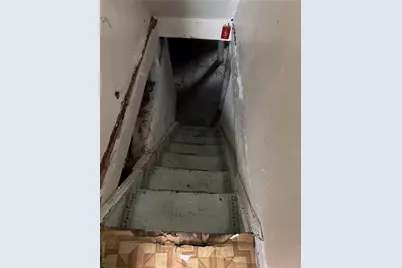 158 Church Street, Freeport, NY 11520 - Photo 30