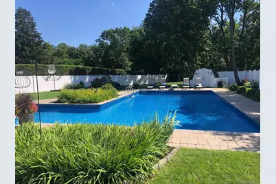 8 Gerek Avenue, West Islip, NY 11795 - Photo 26