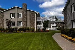 22 Williams Blvd, Lake Grove, NY 11755 - Photo 4