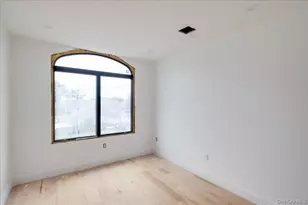 544 Arlington Rd, Cedarhurst, NY 11516 - Photo 12