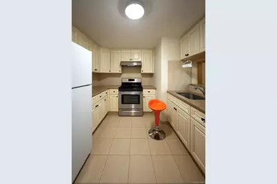 138-15 Franklin Avenue #221, Flushing, NY 11355 - Photo 8