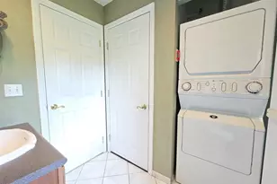 105 Commodore Cir, Port Jefferson Station, NY 11776 - Photo 14