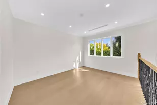 56-48 219th St, Bayside, NY 11364 - Photo 6