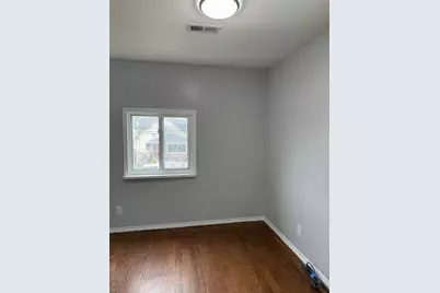 11924 199th Street, Saint Albans, NY 11412 - Photo 2