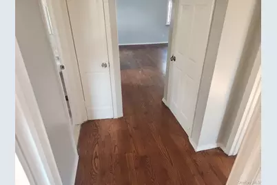 11924 199th Street, Saint Albans, NY 11412 - Photo 12