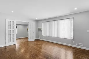 16 Blackman St, Smithtown, NY 11787 - Photo 4