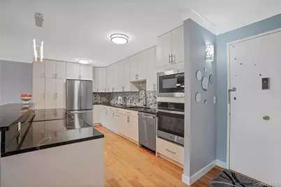 500 High Point Drive #309, Hartsdale, NY 10530 - Photo 8