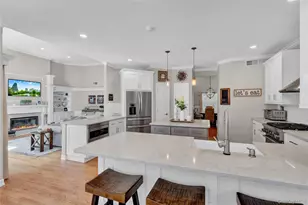 14 Daremy Ln, East Setauket, NY 11733 - Photo 10