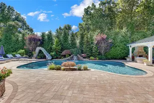 14 Daremy Ln, East Setauket, NY 11733 - Photo 32