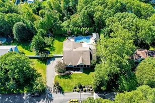 14 Daremy Ln, East Setauket, NY 11733 - Photo 38