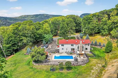 22 Skahen Drive, Tomkins Cove, NY 10986 - Photo 4