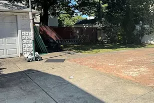 85-32 116th St, Richmond Hill, NY 11418 - Photo 18