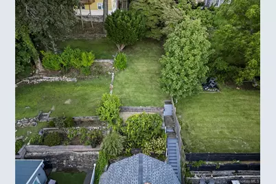 21 S Washington Avenue, Hartsdale, NY 10530 - Photo 4