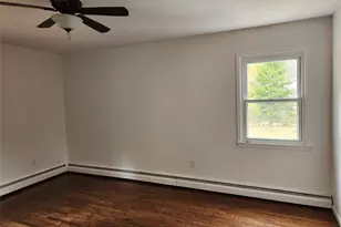 4 Norman Dr, Shoreham, NY 11786 - Photo 18