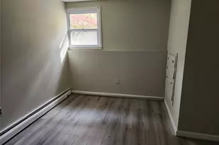 4 Norman Dr, Shoreham, NY 11786 - Photo 24