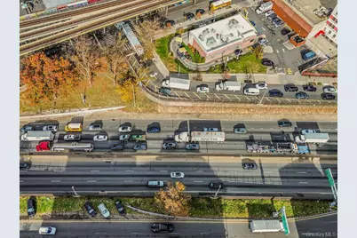 1966 Newbold #1510, Bronx, NY 10472 - Photo 8