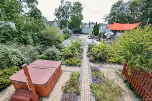 316 Scranton Ave, Lynbrook, NY 11563 - Photo 26