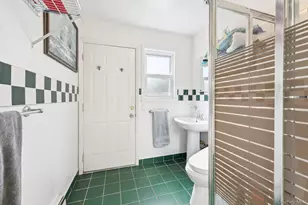 316 Scranton Ave, Lynbrook, NY 11563 - Photo 12