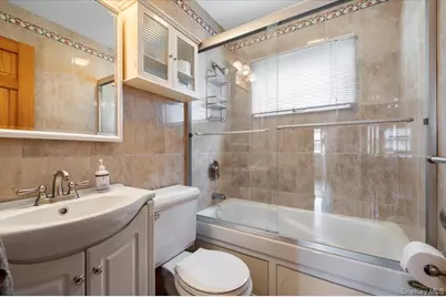 186 11th Street, Bethpage, NY 11714 - Photo 16