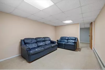 186 11th Street, Bethpage, NY 11714 - Photo 30