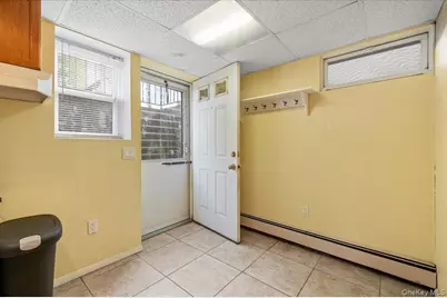 186 11th Street, Bethpage, NY 11714 - Photo 28