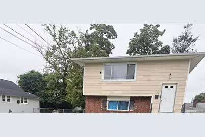 39 4th Avenue, Westbury, NY 11590 - Photo 2