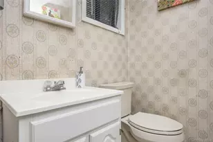11 Rolan Ct, Islip Terrace, NY 11752 - Photo 6