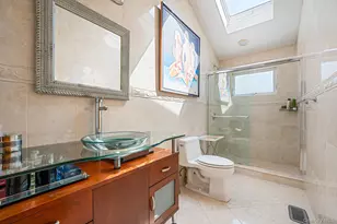 540 Scudder Ave, Copiague, NY 11726 - Photo 20