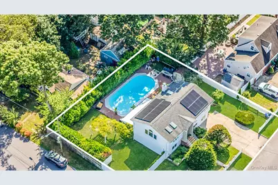 540 Scudder Avenue, Copiague, NY 11726 - Photo 36