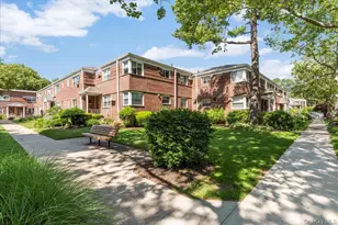 87-16 Marengo St, Hollis, NY 11423 - Photo 4