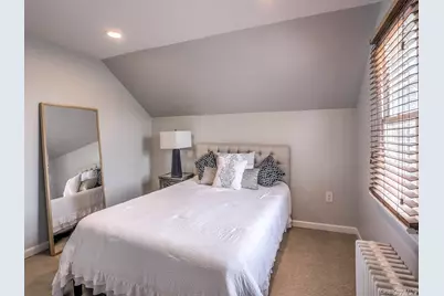 39 Bay Avenue, Hicksville, NY 11801 - Photo 10