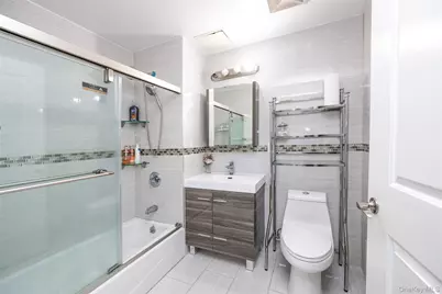 13620 Booth Memorial Avenue #2A, Flushing, NY 11355 - Photo 8